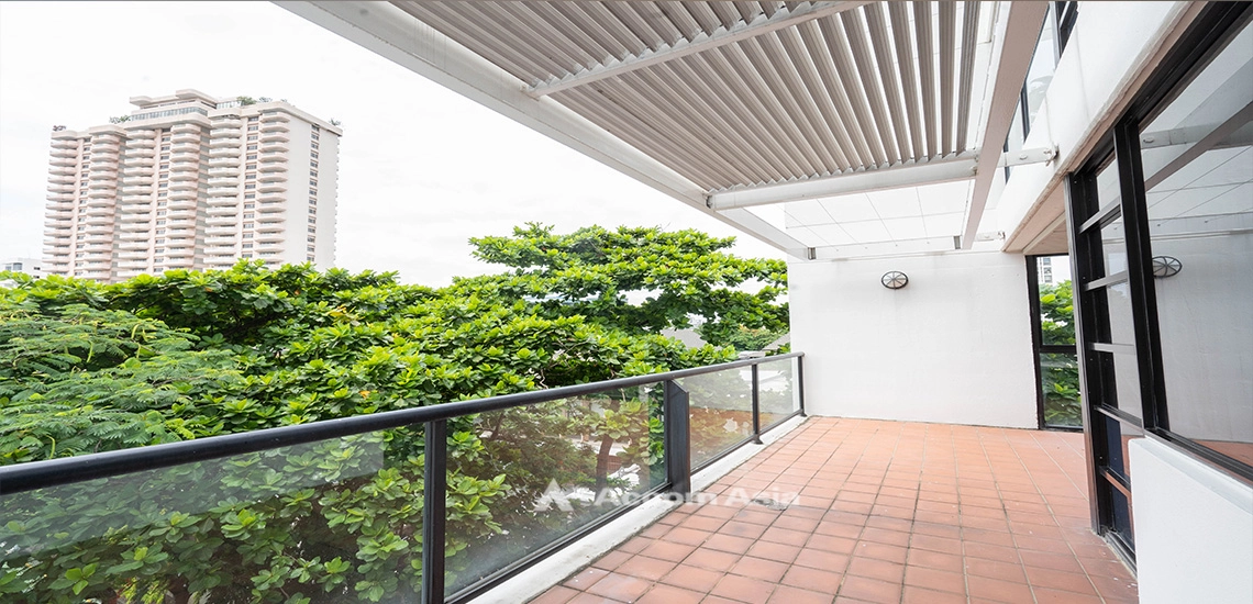 unitPet friendly |  Classic apartment with full furnishings and private balcony (AA11458)