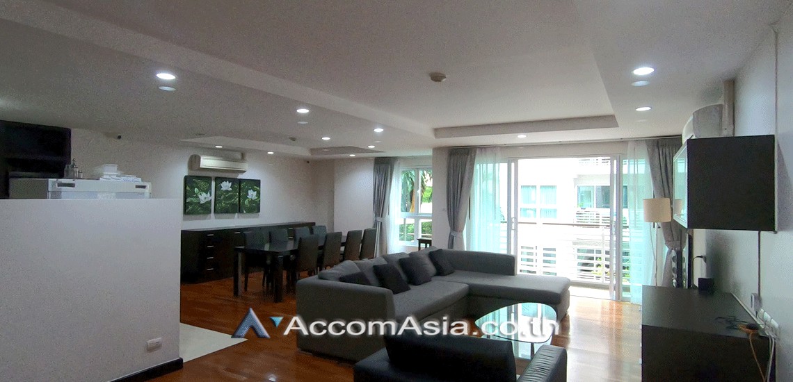 The Avenue Sukumvit 61 Condominium  3 Bedroom for Sale & Rent BTS Ekkamai in Sukhumvit Bangkok