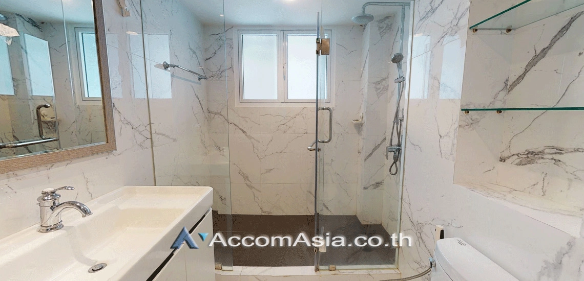 4  3 br Condominium for rent and sale in Sukhumvit ,Bangkok BTS Ekkamai at The Avenue Sukumvit 61 AA11472