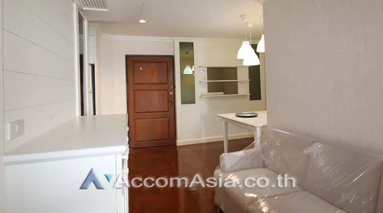 unit 2 Bedrooms  Condominium For Rent in Sukhumvit, Bangkok  near BTS Asok (AA11499)