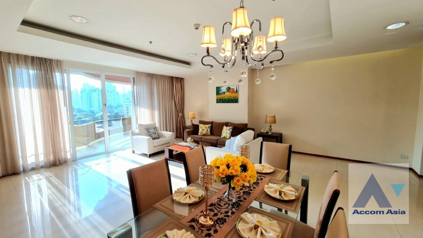 unitPet friendly |  3 Bedrooms  Apartment For Rent in Sukhumvit, Bangkok  near BTS Phrom Phong (AA11517)