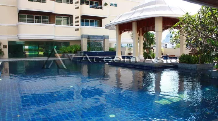  Fully Furnished Suites Apartment  2 Bedroom for Rent BTS Phrom Phong in Sukhumvit Bangkok