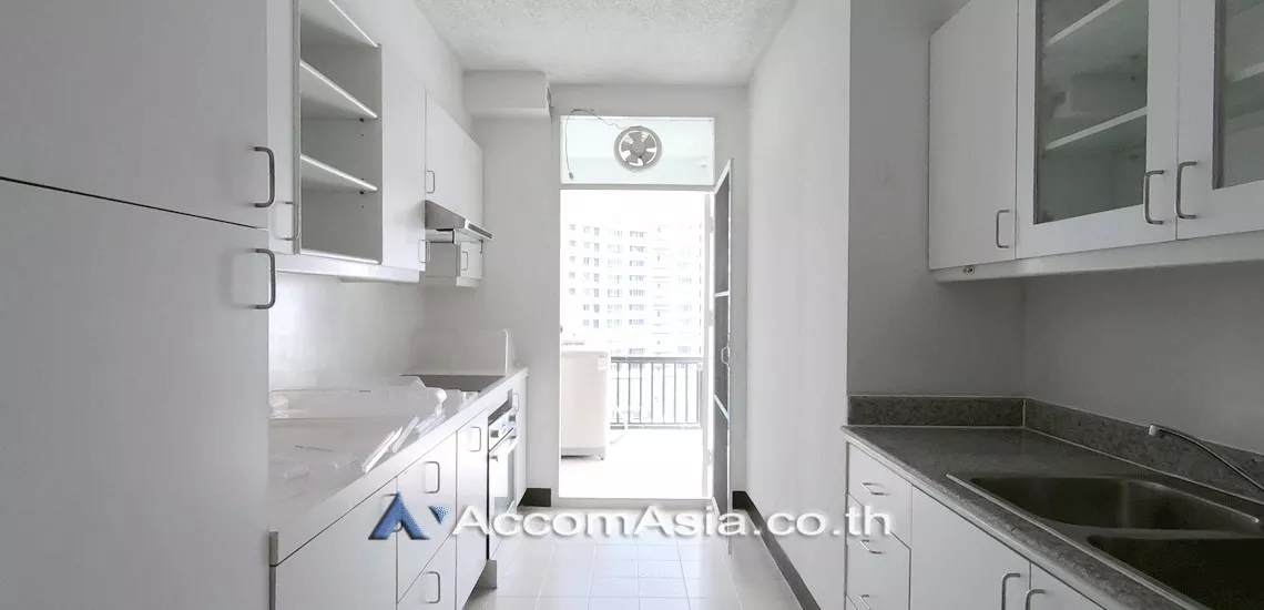 7  3 br Apartment For Rent in Ploenchit ,Bangkok BTS Chitlom at Heart of Langsuan - Privacy AA11548