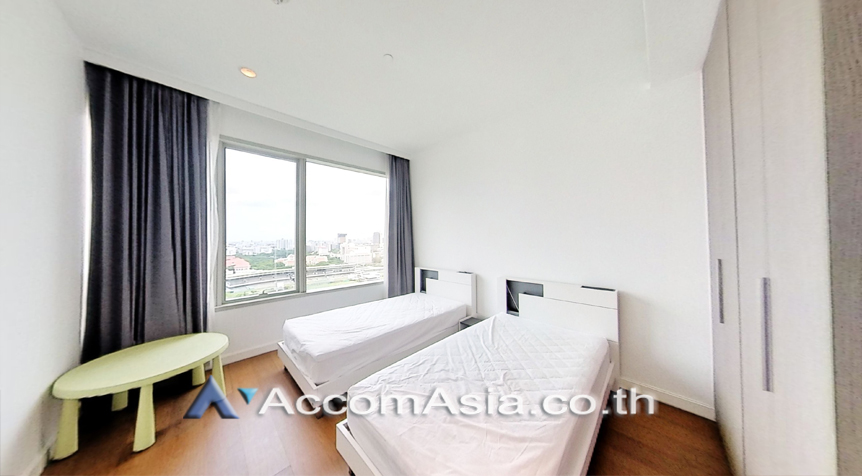 11  3 br Condominium For Rent in Ploenchit ,Bangkok BTS Ratchadamri at 185 Rajadamri AA11562