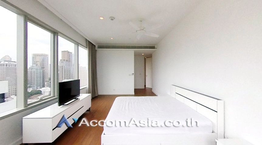 15  3 br Condominium For Rent in Ploenchit ,Bangkok BTS Ratchadamri at 185 Rajadamri AA11562