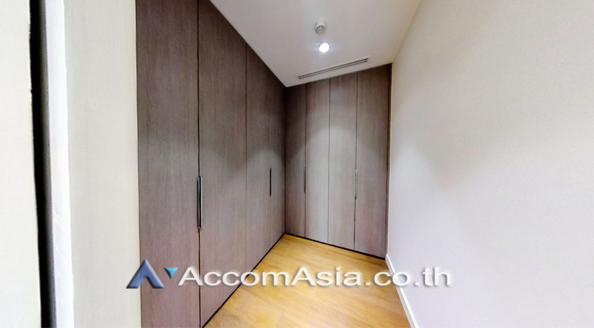 17  3 br Condominium For Rent in Ploenchit ,Bangkok BTS Ratchadamri at 185 Rajadamri AA11562