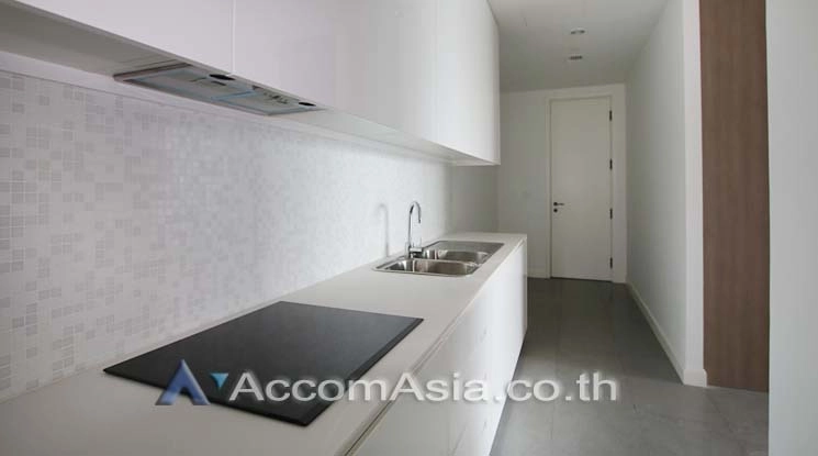 7  3 br Condominium For Rent in Ploenchit ,Bangkok BTS Ratchadamri at 185 Rajadamri AA11562