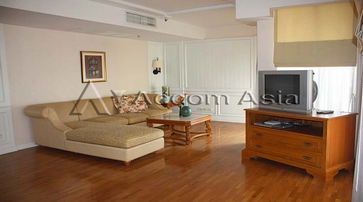  1  2 br Condominium For Rent in Ploenchit ,Bangkok BTS Chitlom at Langsuan Ville AA11576