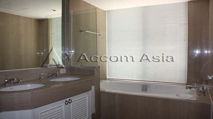 8  2 br Condominium For Rent in Ploenchit ,Bangkok BTS Chitlom at Langsuan Ville AA11576