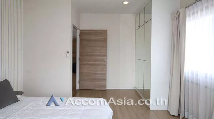 6  3 br Condominium for rent and sale in Ploenchit ,Bangkok BTS Ploenchit at Renova Residence AA11578