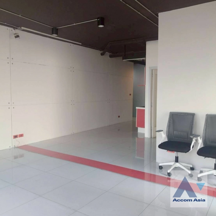 unitSplit-type Air, Home Office |  1 Bedroom  Apartment For Rent in Sukhumvit, Bangkok  near BTS Ekkamai (AA11610)