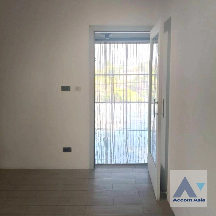 9  1 br Apartment For Rent in Sukhumvit ,Bangkok BTS Ekkamai at Modern Interiors AA11610