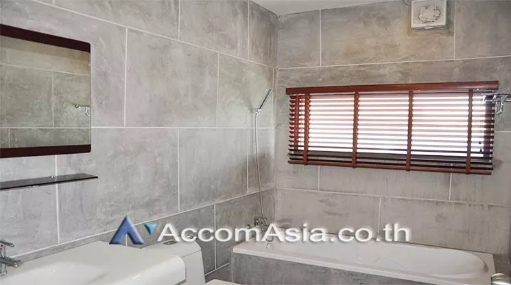7  1 br Apartment For Rent in Sukhumvit ,Bangkok BTS Ekkamai at Modern Interiors AA11612