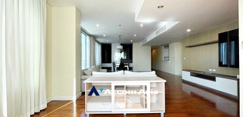 unit 3 Bedrooms  Condominium For Rent & Sale in Sukhumvit, Bangkok  (AA11630)