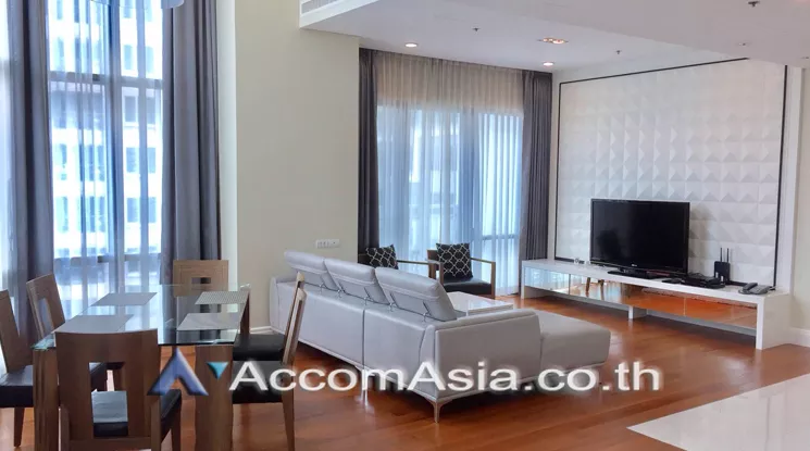 Duplex Condo |  3 Bedrooms  Condominium For Rent & Sale in Sukhumvit, Bangkok  near BTS Phrom Phong (AA11650)