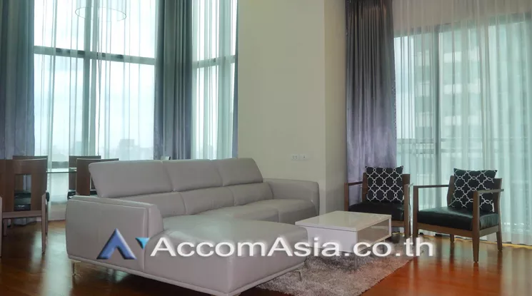 Duplex Condo |  3 Bedrooms  Condominium For Rent & Sale in Sukhumvit, Bangkok  near BTS Phrom Phong (AA11650)