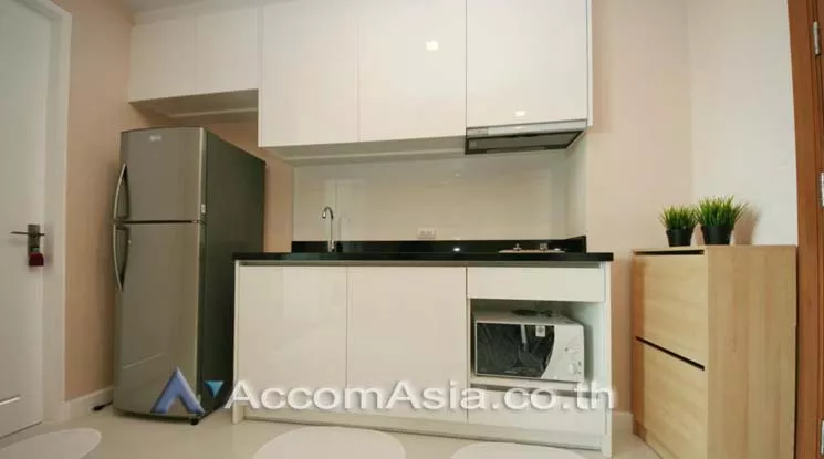 unit 1 Bedroom  Condominium For Sale in Sukhumvit, Bangkok  near BTS Phra khanong (AA11656)