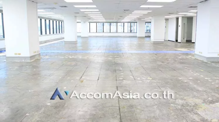 5  Office Space for rent and sale in Ratchadaphisek ,Bangkok ARL Ramkhamhaeng at Charn Issara Tower 2 AA11691