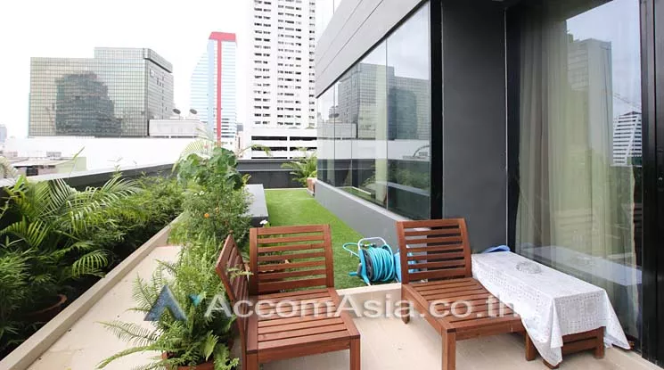 12  2 br Condominium For Sale in Silom ,Bangkok BTS Chong Nonsi at M Silom AA11695