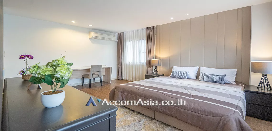7  3 br Apartment For Rent in Sukhumvit ,Bangkok BTS Thong Lo at Low Rised Building AA11708