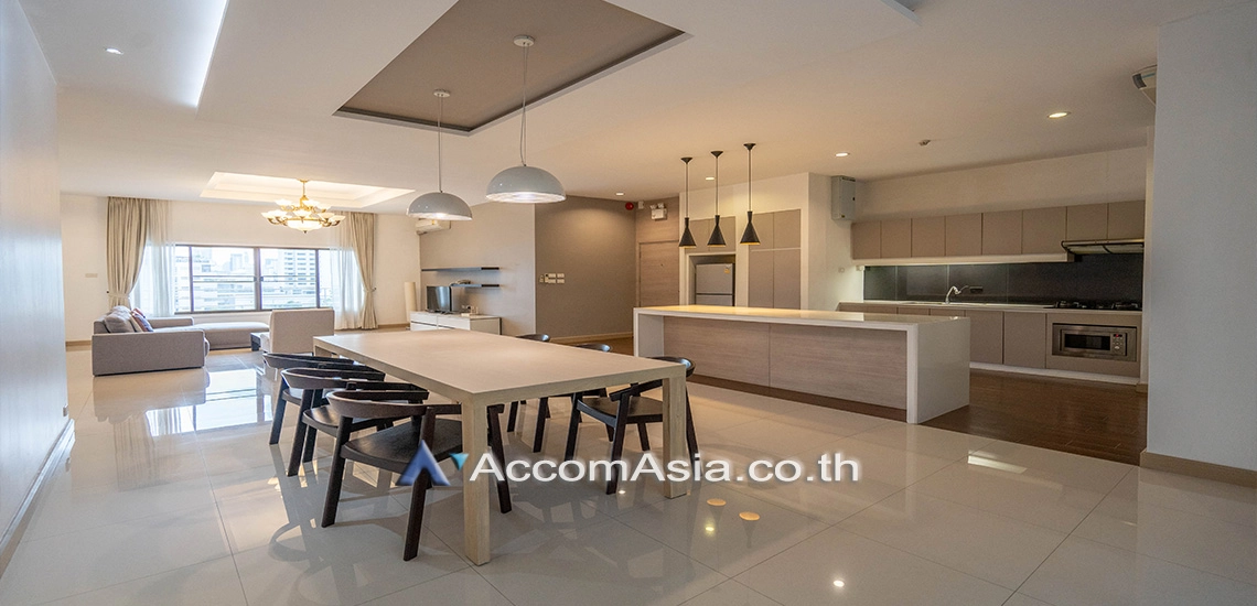 unitPet friendly |  3 Bedrooms  Apartment For Rent in Sukhumvit, Bangkok  near BTS Thong Lo (AA11709)