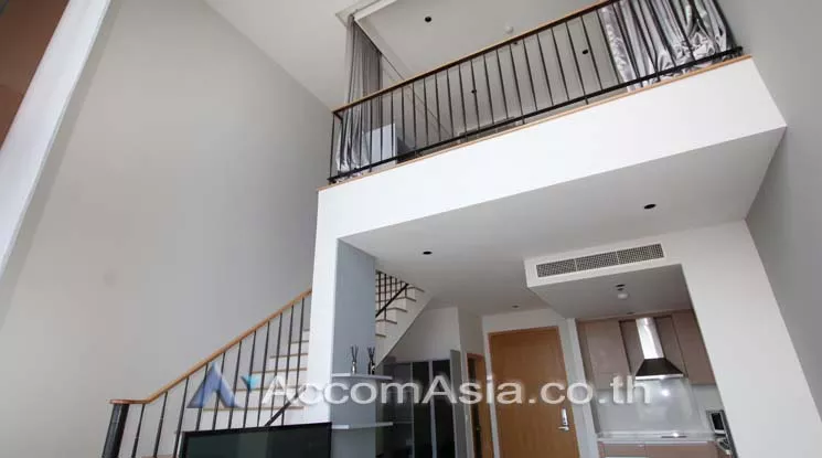 unitDuplex Condo |  1 Bedroom  Condominium For Rent in Sukhumvit, Bangkok  near BTS Phrom Phong (AA11710)