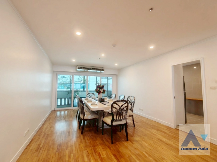 6  3 br Apartment For Rent in Sukhumvit ,Bangkok BTS Asok - MRT Sukhumvit at A Classic Style AA11714