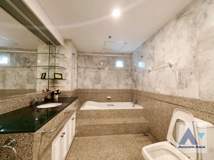 13  3 br Apartment For Rent in Sukhumvit ,Bangkok BTS Asok - MRT Sukhumvit at A Classic Style AA11714