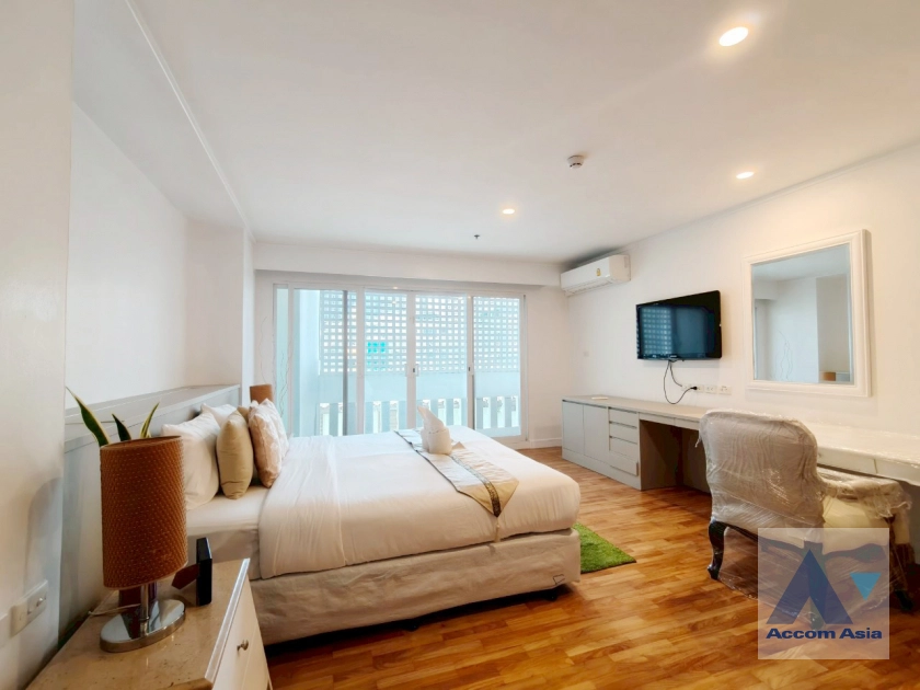 10  3 br Apartment For Rent in Sukhumvit ,Bangkok BTS Asok - MRT Sukhumvit at A Classic Style AA11714