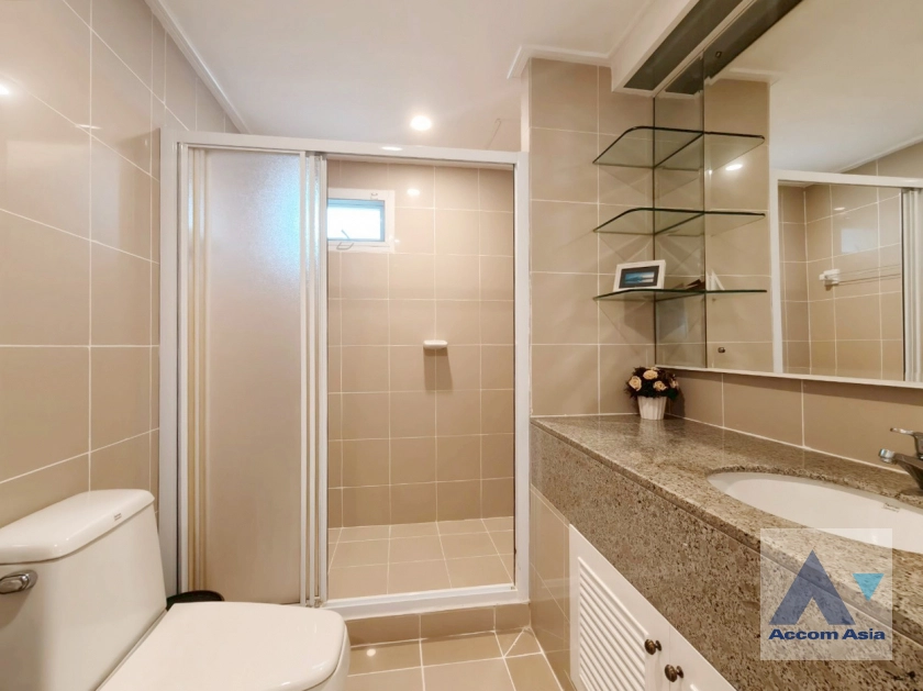 18  3 br Apartment For Rent in Sukhumvit ,Bangkok BTS Asok - MRT Sukhumvit at A Classic Style AA11714