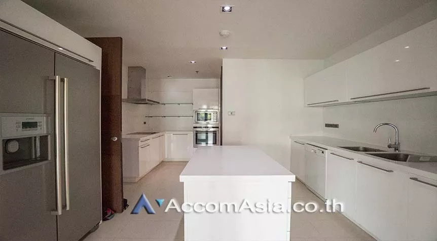 unitBig Balcony, Pet friendly |  4 Bedrooms  Condominium For Rent & Sale in Sukhumvit, Bangkok  near BTS Phrom Phong (AA11723)
