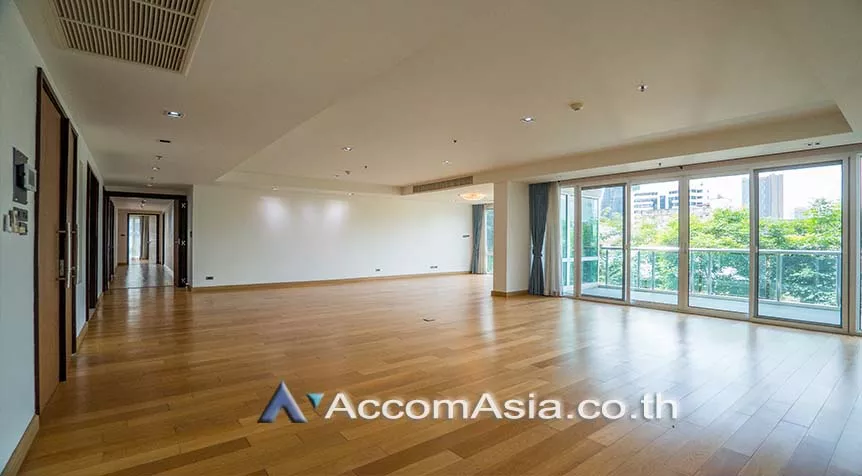 Big Balcony, Pet friendly |  Belgravia Residences Condominium  4 Bedroom for Sale & Rent BTS Phrom Phong in Sukhumvit Bangkok