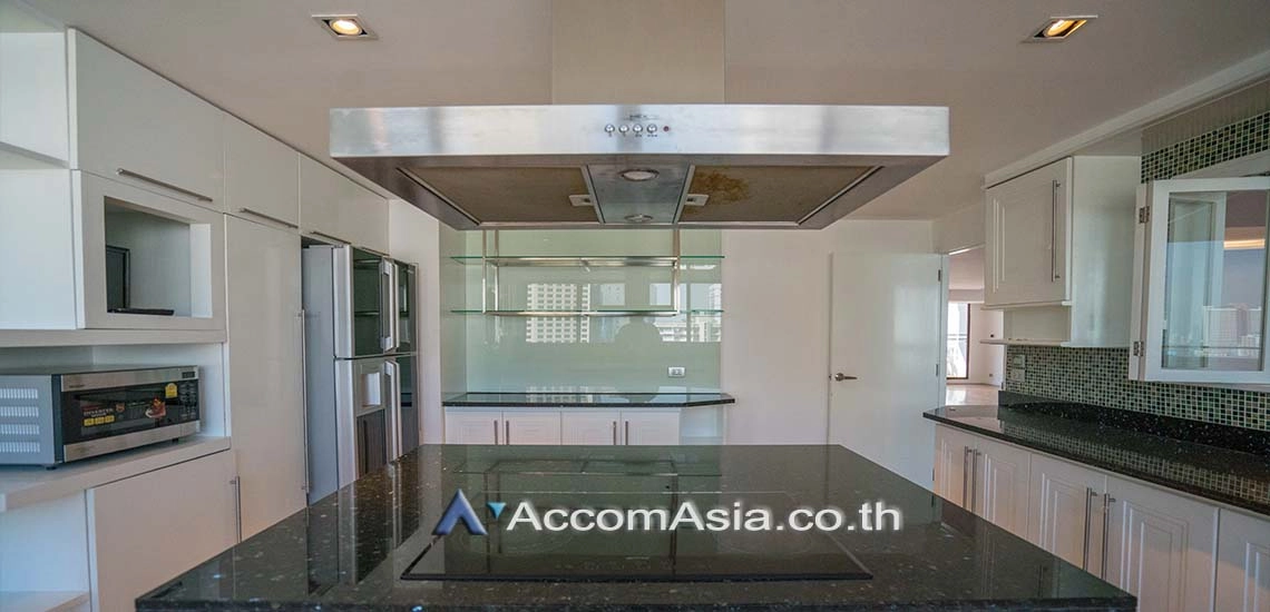  1  4 br Apartment For Rent in Sukhumvit ,Bangkok BTS Asok - MRT Sukhumvit at Homely Atmosphere AA11724