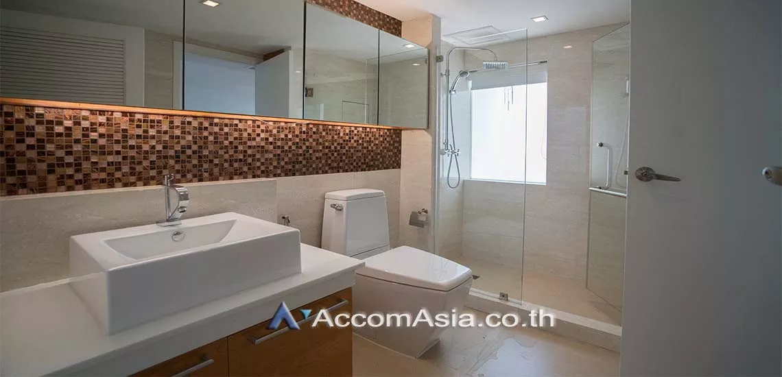 9  4 br Apartment For Rent in Sukhumvit ,Bangkok BTS Asok - MRT Sukhumvit at Homely Atmosphere AA11724