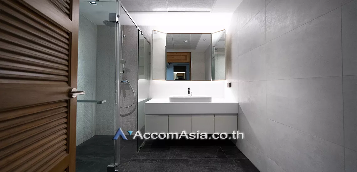 12  3 br Condominium For Rent in Sukhumvit ,Bangkok BTS Phrom Phong at 33 Tower AA11730