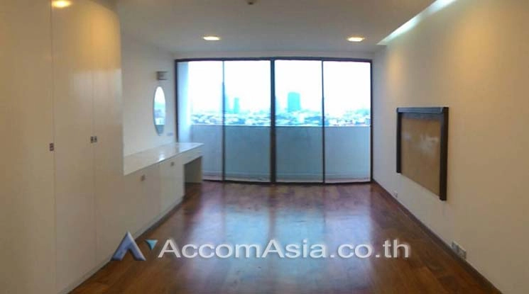 4  3 br Condominium For Rent in Sukhumvit ,Bangkok BTS Ekkamai at Empire House AA11739