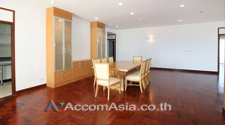 4  3 br Apartment For Rent in Sukhumvit ,Bangkok BTS Phrom Phong at Perfect for a big family AA11750