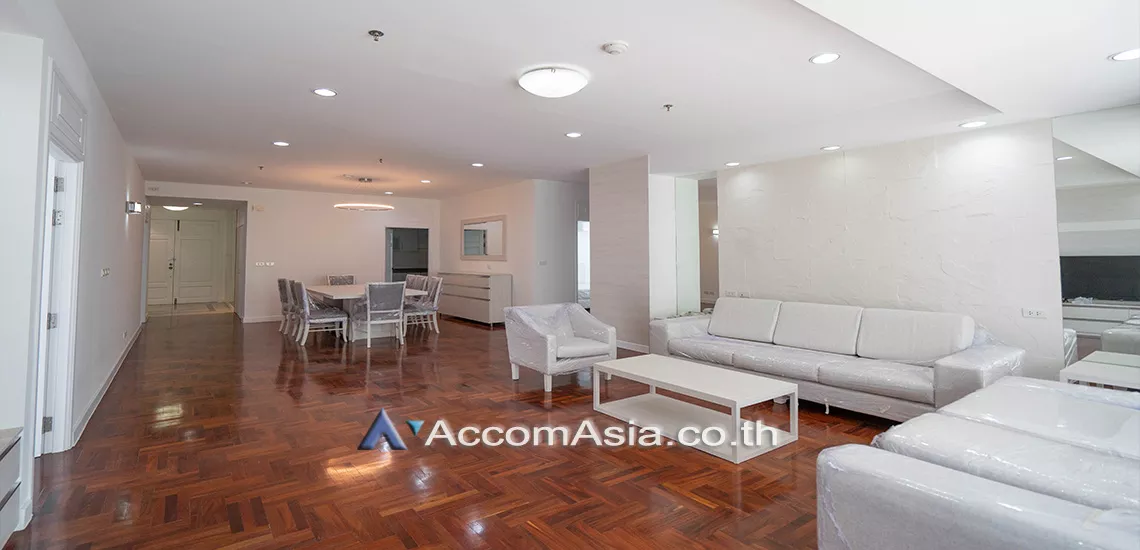  2  4 br Apartment For Rent in Sukhumvit ,Bangkok BTS Phrom Phong at Perfect for a big family AA11751