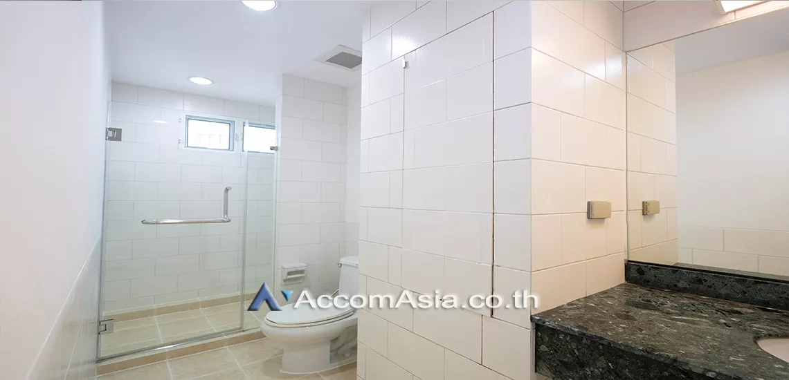 12  4 br Apartment For Rent in Sukhumvit ,Bangkok BTS Phrom Phong at Perfect for a big family AA11751