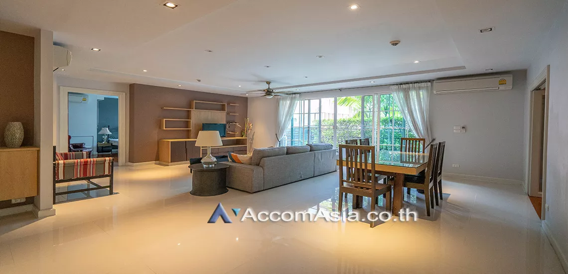  1  3 br Apartment For Rent in Ploenchit ,Bangkok BTS Ploenchit at Set in Peaceful Location AA11753