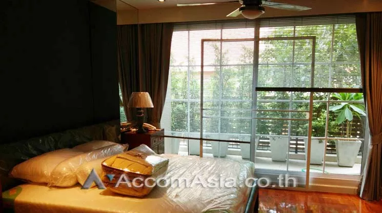 4  3 br Apartment For Rent in Ploenchit ,Bangkok BTS Ploenchit at Set  in Peaceful location AA11754