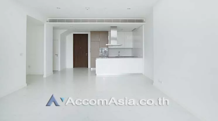 2 Bedrooms  Condominium For Sale in Ploenchit, Bangkok  near BTS Ratchadamri (AA11763)