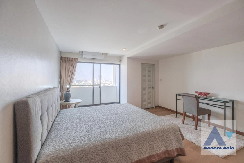 11  3 br Condominium for rent and sale in Sukhumvit ,Bangkok BTS Ekkamai at Casa Viva AA11768