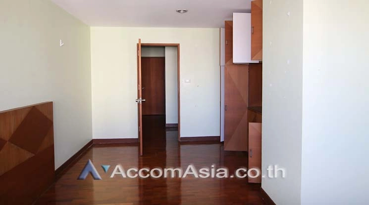 5  3 br Condominium for rent and sale in Sukhumvit ,Bangkok BTS Ekkamai at Casa Viva AA11769