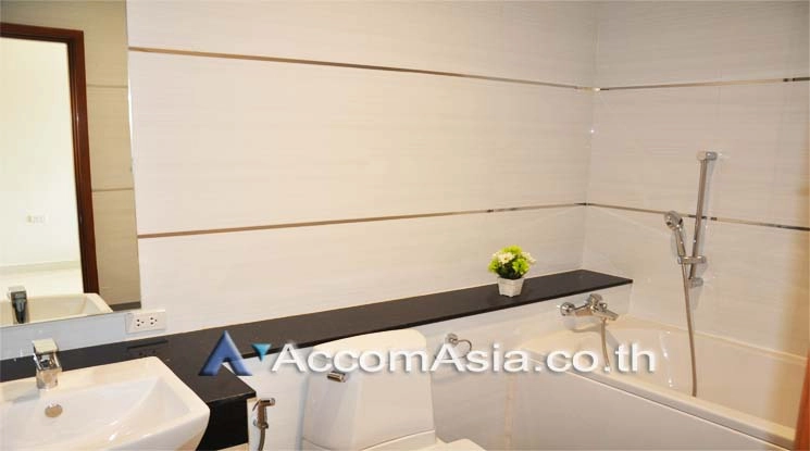 9  2 br Apartment For Rent in Sukhumvit ,Bangkok BTS Thong Lo at Low rise Building AA11772
