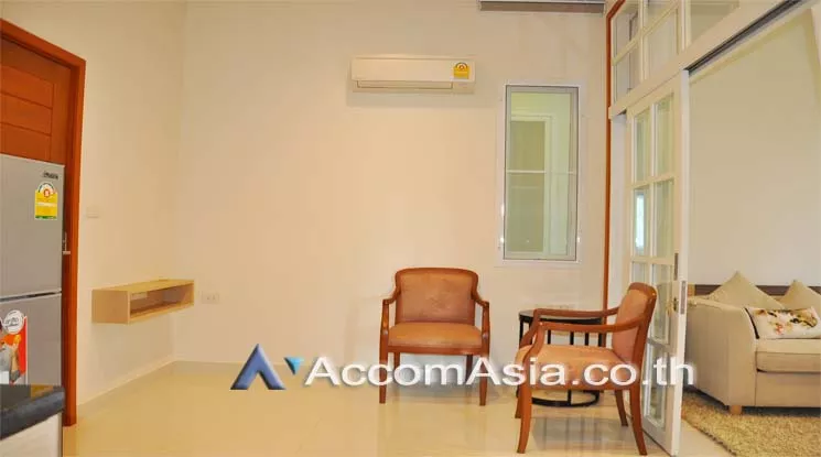  1  1 br Apartment For Rent in Sukhumvit ,Bangkok BTS Thong Lo at Low rise Building AA11774