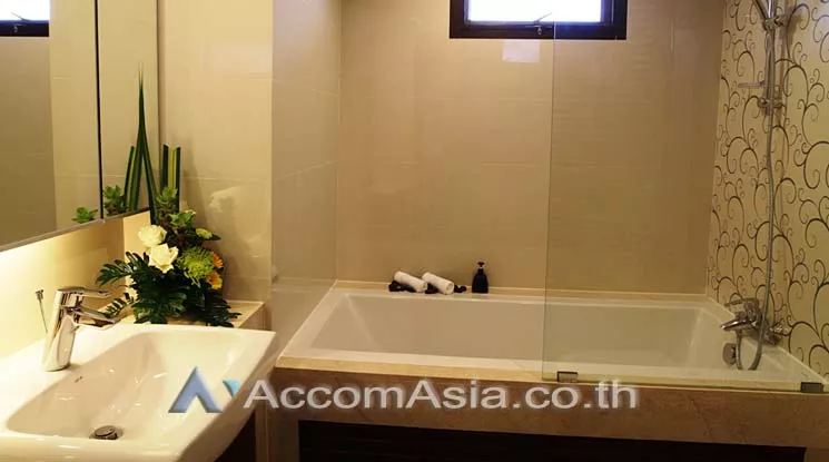 5  2 br Apartment For Rent in Sukhumvit ,Bangkok BTS Asok - MRT Sukhumvit at Warm Family Atmosphere AA11838