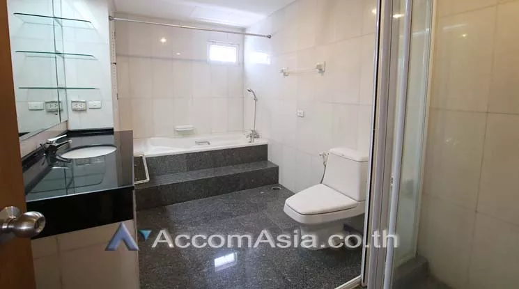 10  3 br Apartment For Rent in Sukhumvit ,Bangkok BTS Asok - MRT Sukhumvit at A Classic Style AA11840