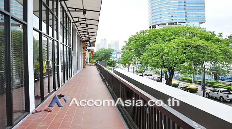 unit Retail / showroom For Rent in Sukhumvit, Bangkok  near BTS Phrom Phong - MRT Phetchaburi (AA11847)