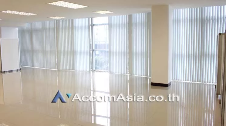 5  Office Space For Rent in Sukhumvit ,Bangkok BTS Nana at Dhammalert Building AA11851